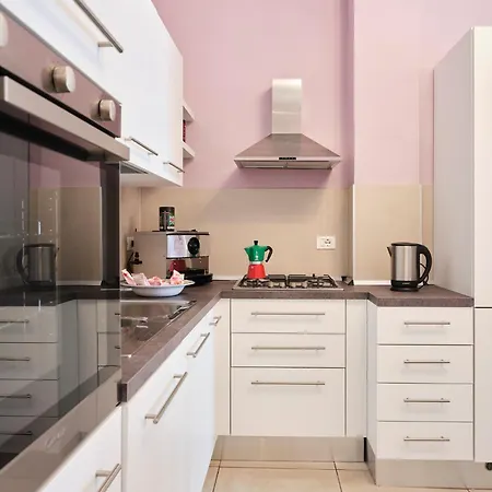 Casa Ierardi - Апартаменты Арона